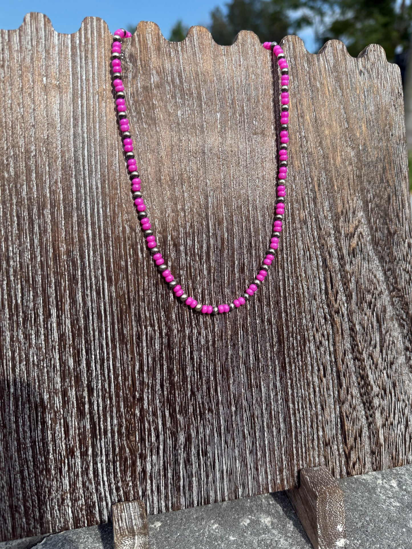 4mm Navajo Pearl with Pink 16"