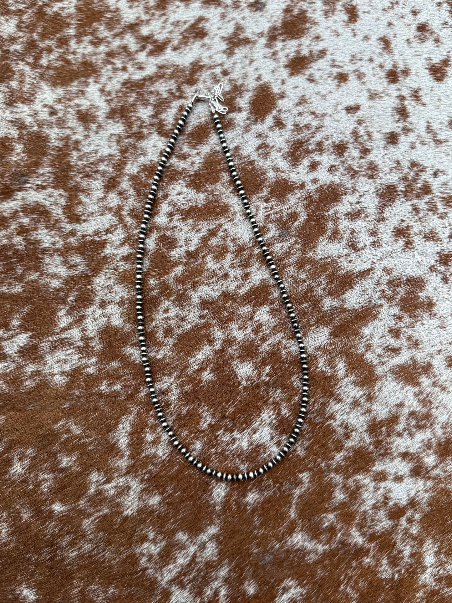 3mm Navajo Pearl with Saucers 16"