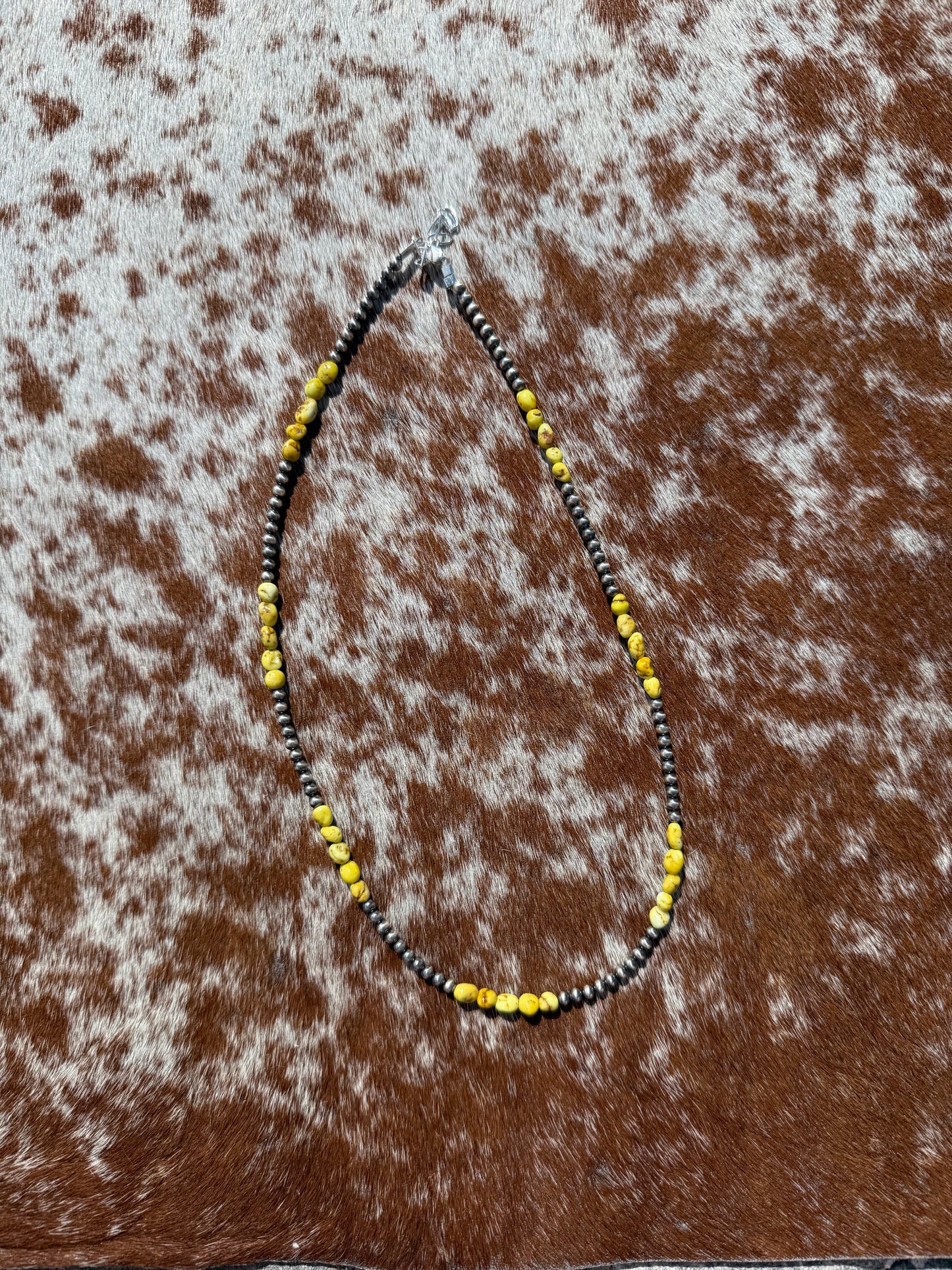 3mm Navajo Pearl, Palomino 16"