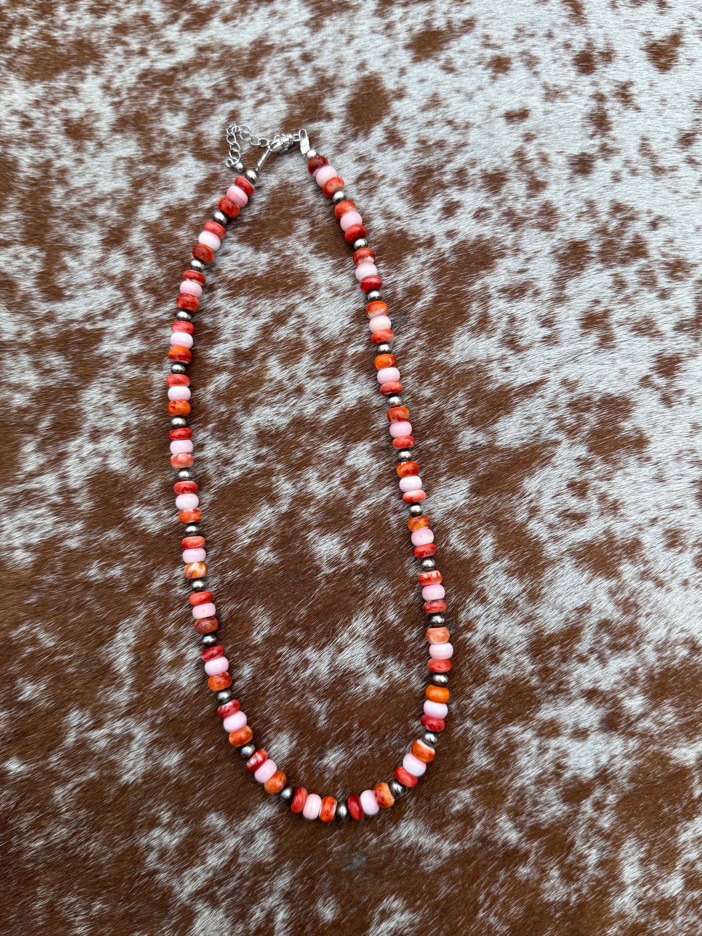 Red and Orange Spiny Oyster with Pink Conch 16"